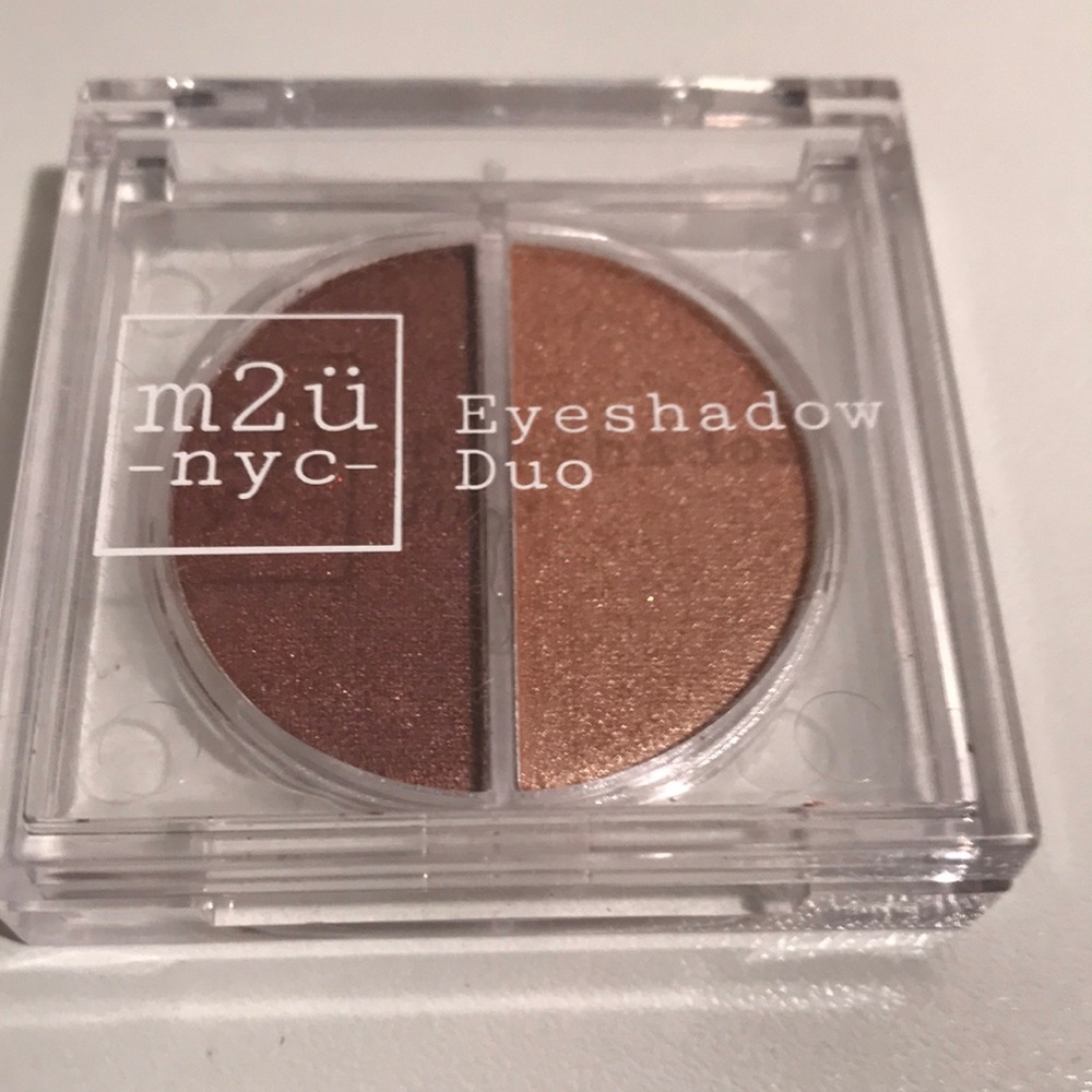 M2U NYC Conble hill  EyeShadow Duo new